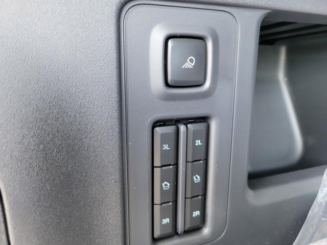 new 2025 Ford Expedition car, priced at $82,769