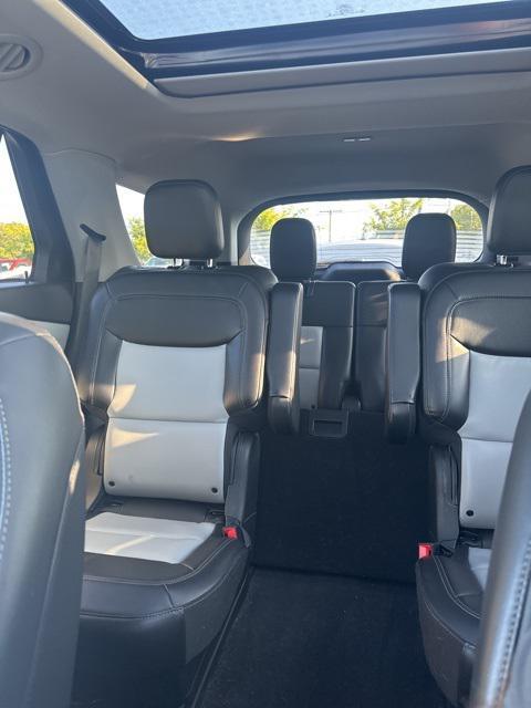 used 2022 Ford Explorer car, priced at $33,999