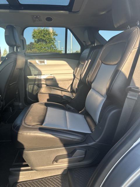 used 2022 Ford Explorer car, priced at $33,999