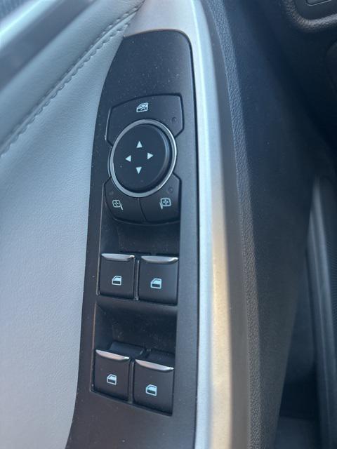 used 2022 Ford Explorer car, priced at $33,999