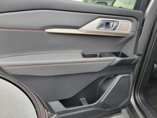 new 2025 Ford Explorer car, priced at $44,691