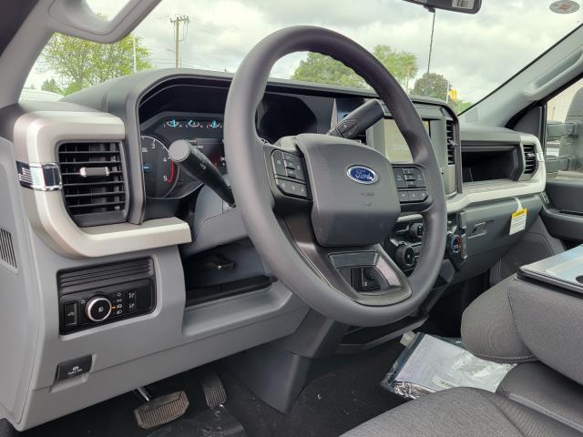 new 2025 Ford F-250 car, priced at $65,755