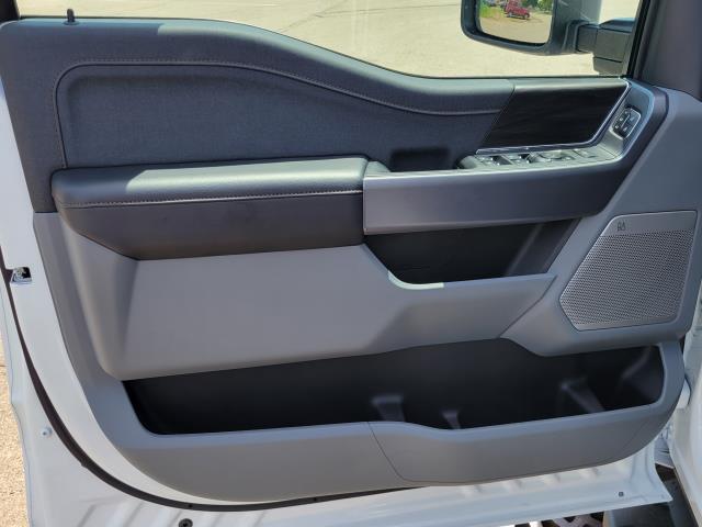 new 2025 Ford F-150 car, priced at $59,366