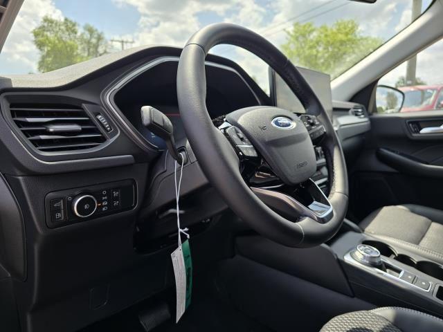 new 2024 Ford Escape PHEV car, priced at $39,298