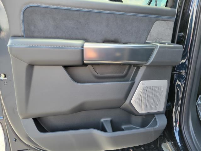 new 2025 Ford F-350 car, priced at $90,613