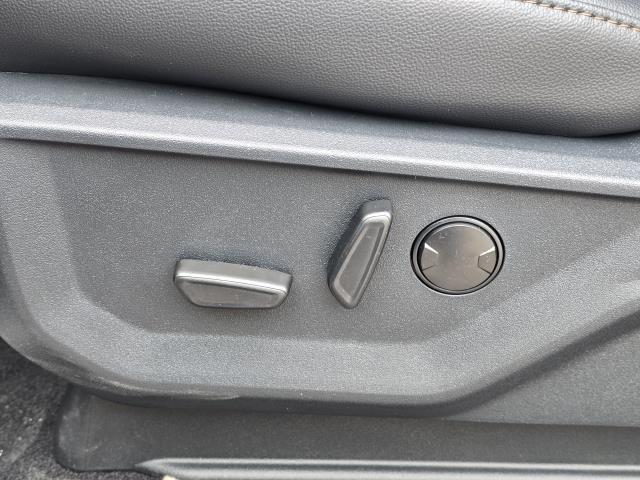 new 2025 Ford F-150 car, priced at $59,724