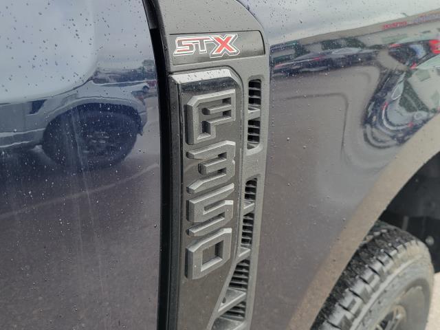 new 2025 Ford F-350 car, priced at $53,229