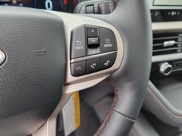 new 2025 Ford Explorer car, priced at $46,512