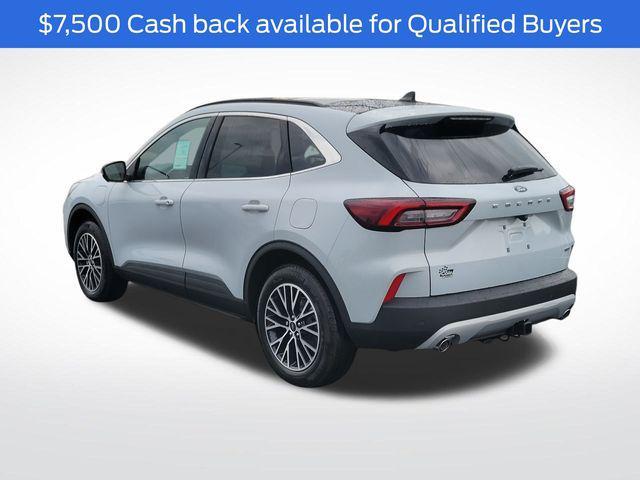 new 2025 Ford Escape PHEV car, priced at $35,040
