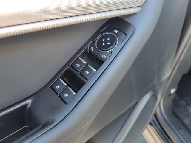 new 2025 Ford Explorer car, priced at $47,723