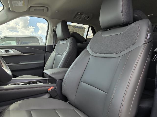 new 2025 Ford Explorer car, priced at $43,441