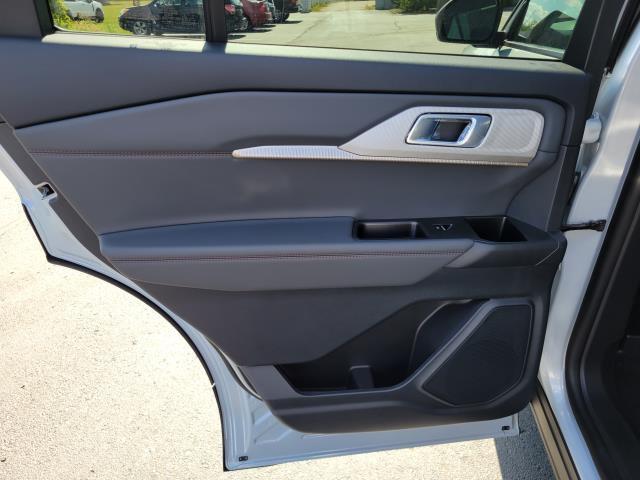 new 2025 Ford Explorer car, priced at $45,876