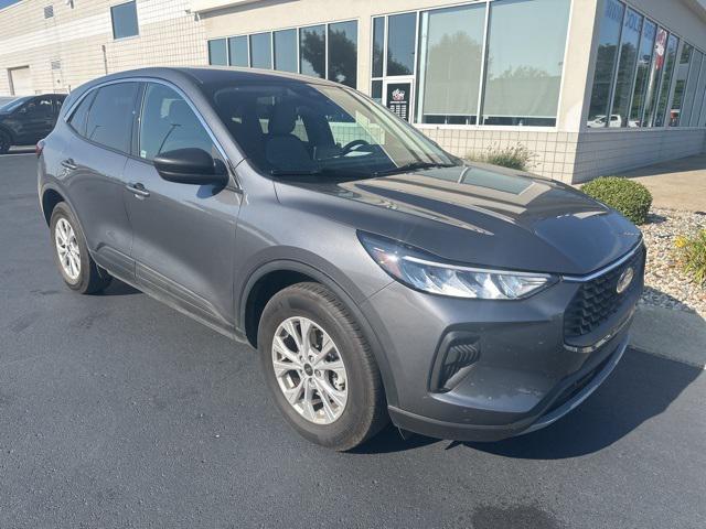 used 2023 Ford Escape car, priced at $24,647