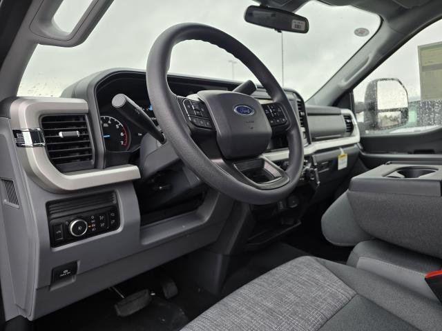 new 2025 Ford F-350 car, priced at $63,879
