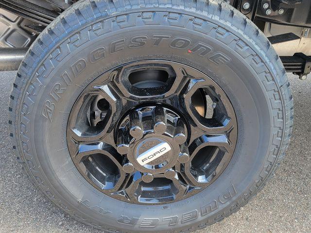 new 2025 Ford F-350 car, priced at $56,588