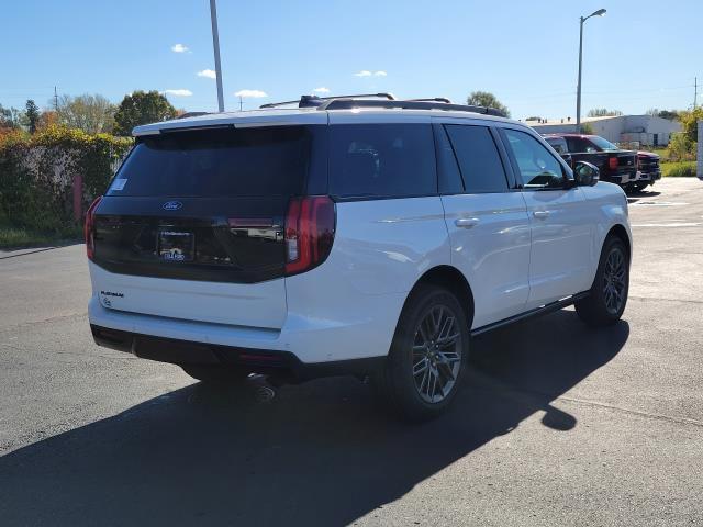 new 2025 Ford Expedition car, priced at $80,985