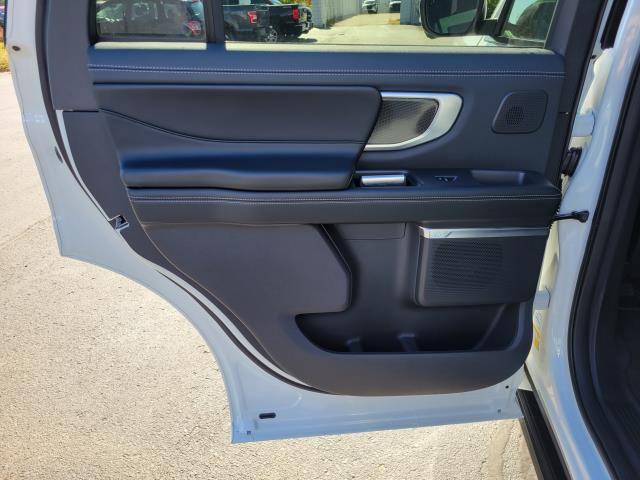 new 2025 Ford Expedition car, priced at $80,985