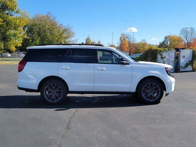 new 2025 Ford Expedition car, priced at $80,985