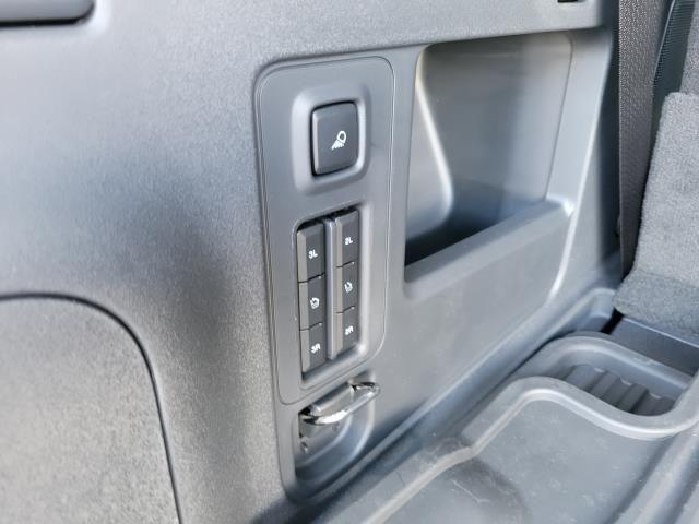 new 2025 Ford Expedition car, priced at $80,985