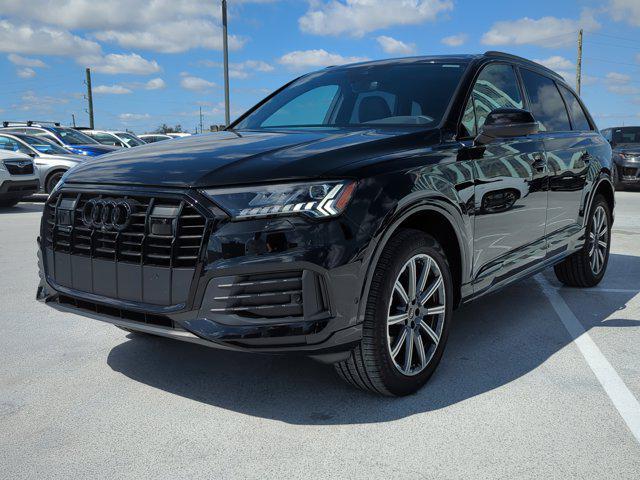 used 2024 Audi Q7 car, priced at $51,999