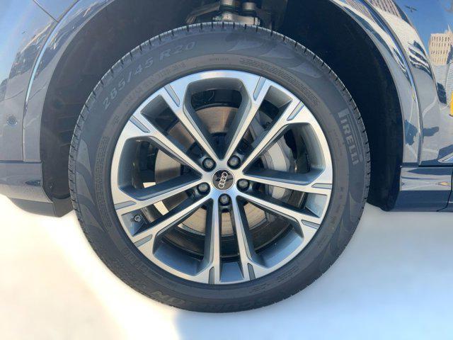new 2026 Audi Q7 car, priced at $68,140