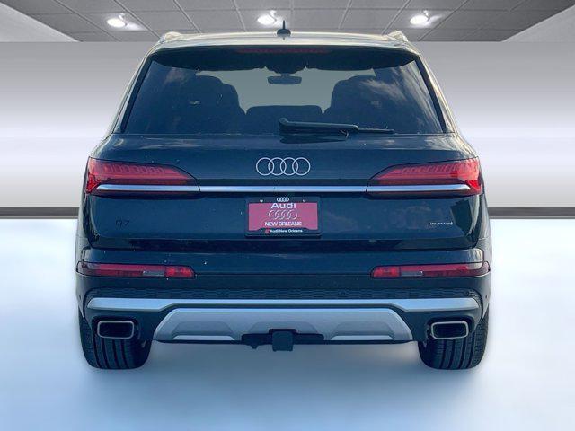 new 2025 Audi Q7 car, priced at $70,371