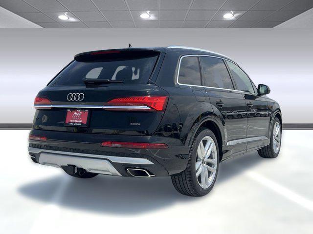 new 2025 Audi Q7 car, priced at $72,272