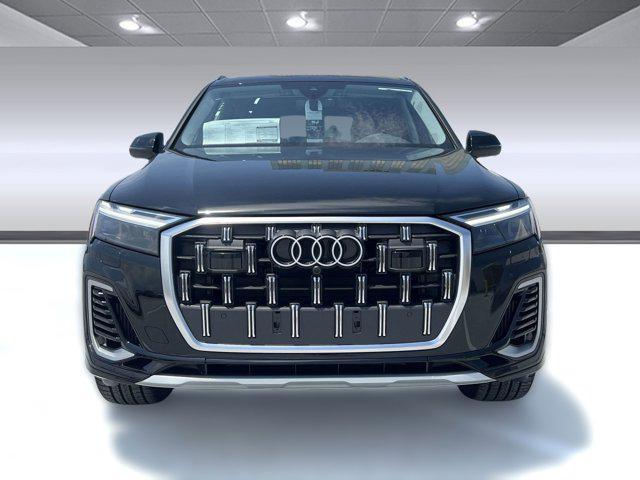 new 2025 Audi Q7 car, priced at $72,272