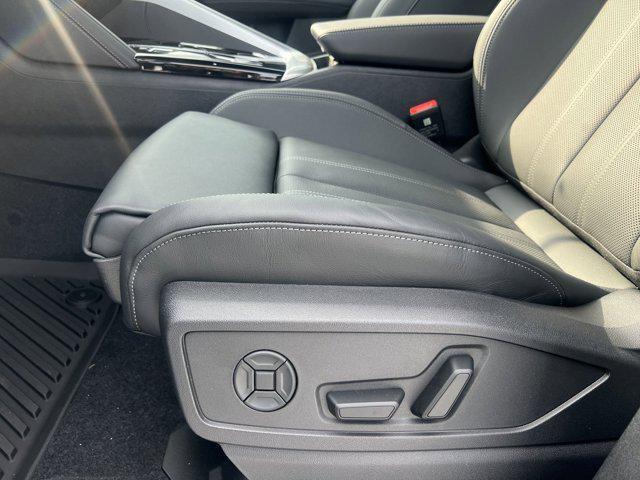 new 2025 Audi Q5 Sportback car, priced at $60,601