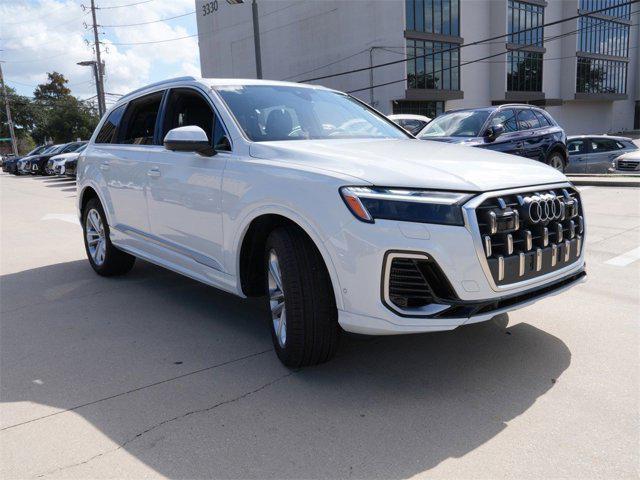 new 2025 Audi Q7 car, priced at $71,253