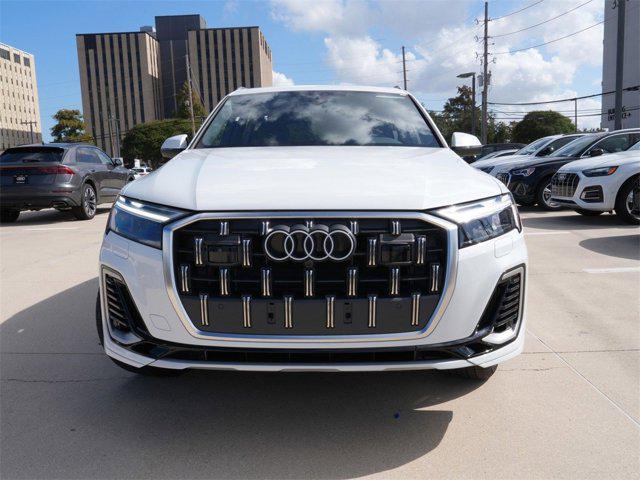 new 2025 Audi Q7 car, priced at $71,253