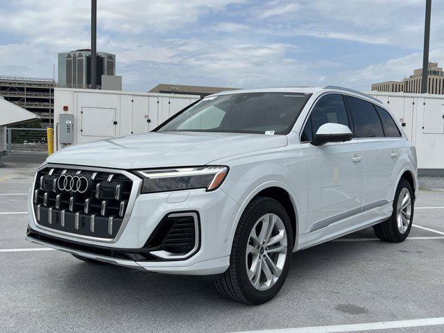 new 2025 Audi Q7 car, priced at $71,253