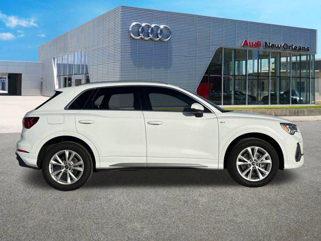 new 2025 Audi Q3 car, priced at $45,801