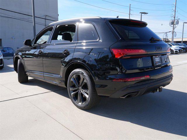 new 2025 Audi Q7 car, priced at $73,082