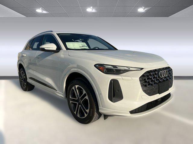 new 2025 Audi Q5 car, priced at $55,281