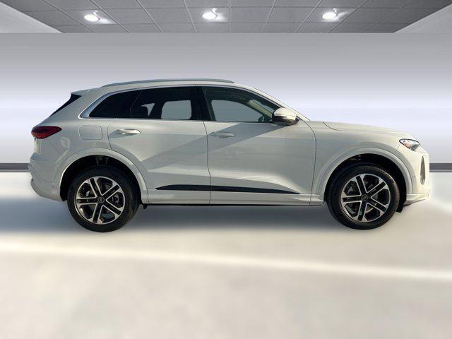 new 2025 Audi Q5 car, priced at $55,281