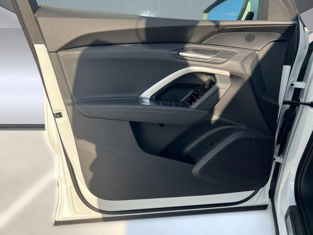 new 2025 Audi Q5 car, priced at $55,281