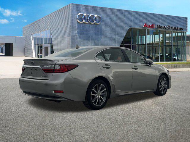 used 2016 Lexus ES 300h car, priced at $17,499