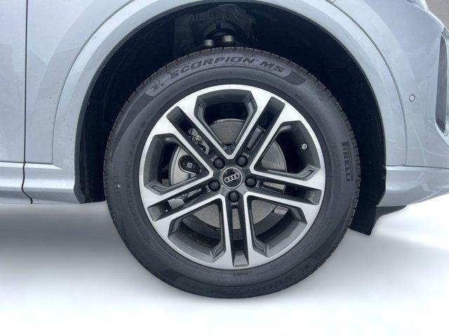 new 2025 Audi Q5 car, priced at $56,041