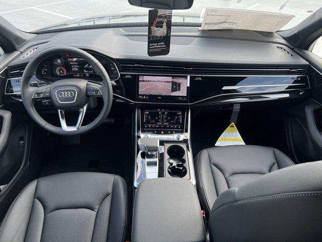 new 2025 Audi Q7 car, priced at $72,151