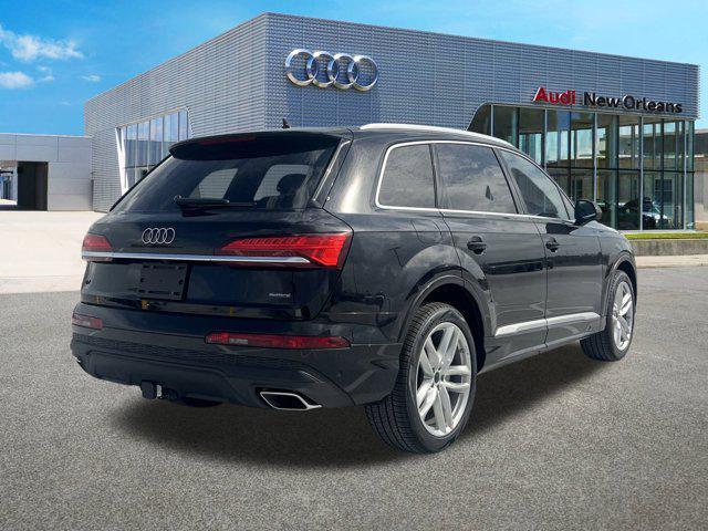 new 2025 Audi Q7 car, priced at $71,761