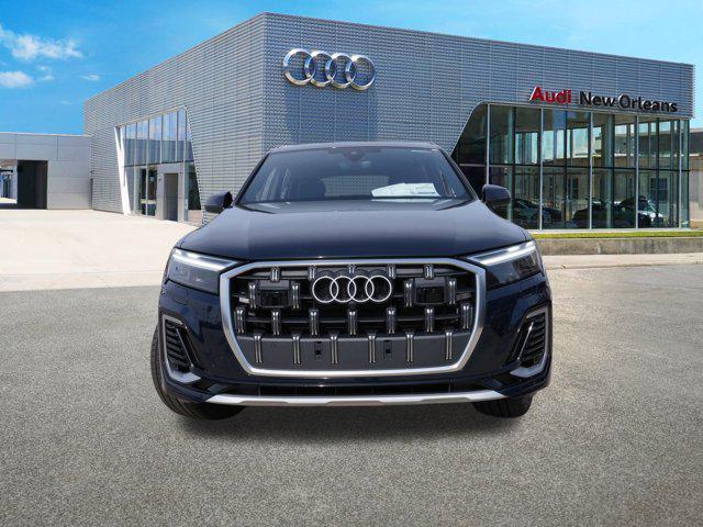 new 2025 Audi Q7 car, priced at $61,661