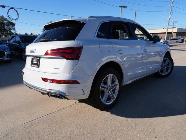 new 2025 Audi Q5 car, priced at $57,772