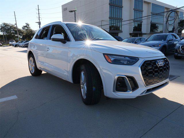 new 2025 Audi Q5 car, priced at $57,772