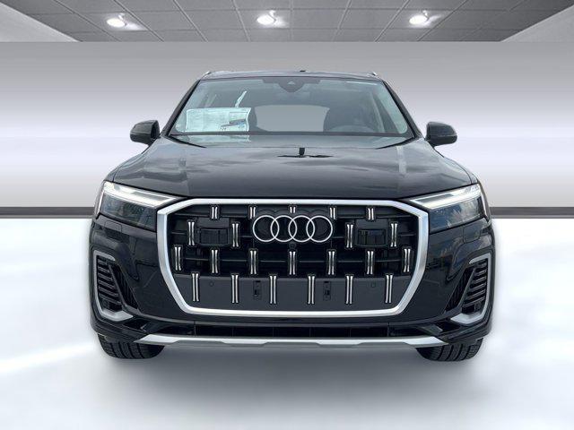 new 2025 Audi Q7 car, priced at $72,841