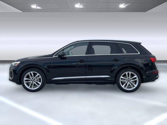 new 2025 Audi Q7 car, priced at $72,841