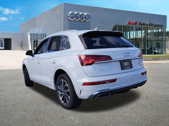 new 2025 Audi Q5 car, priced at $53,471