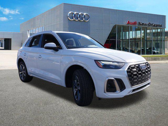 new 2025 Audi Q5 car, priced at $53,471