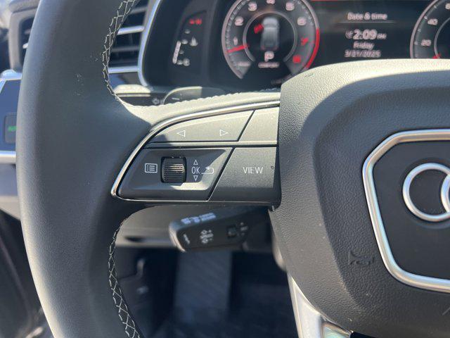 used 2025 Audi Q7 car, priced at $61,996