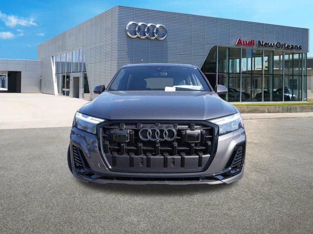 new 2025 Audi Q7 car, priced at $78,811